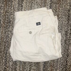 Classic White Dockers Chino Shorts - Men's W32